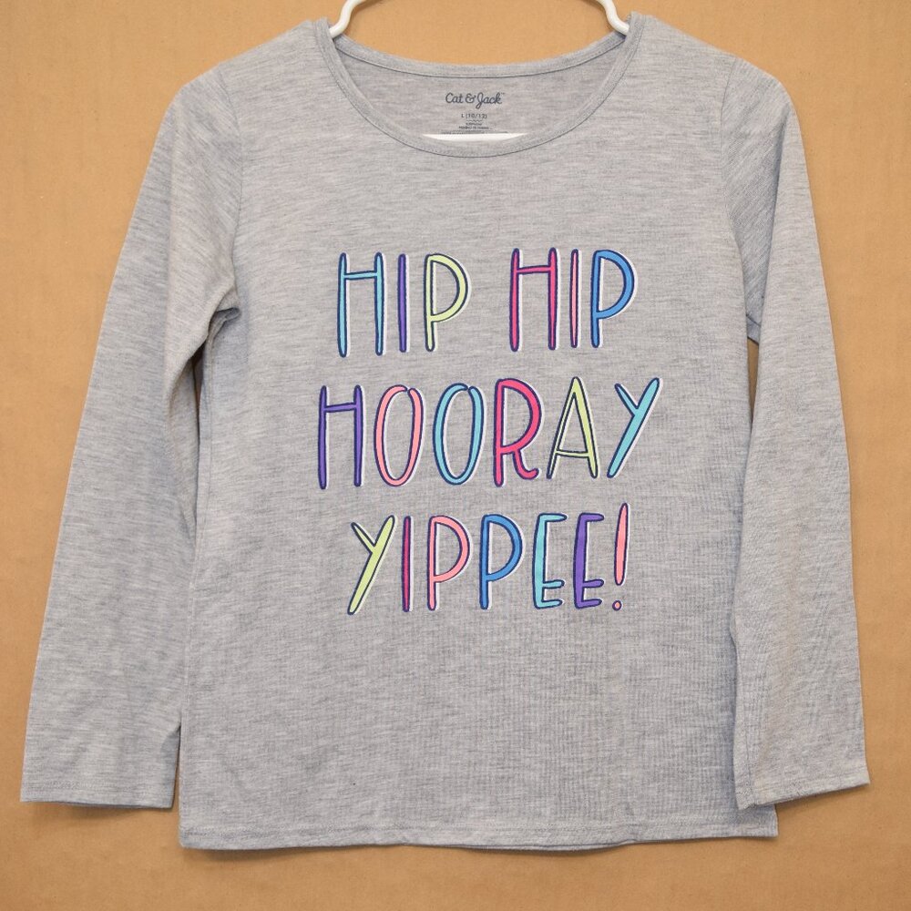 Cat & Jack Girls' Long Sleeve Gray Graphic T-Shirt -Size L (10/12)
